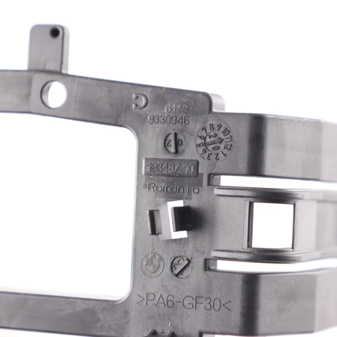 Support Fixation Porte Bracket pour Mini Countryman F60 à propos du numéro de pièce 9330946 Mini Countryman F60 Support Fixation Porte Bracket - SKU 9330946 - Numéro de pièce 9330946