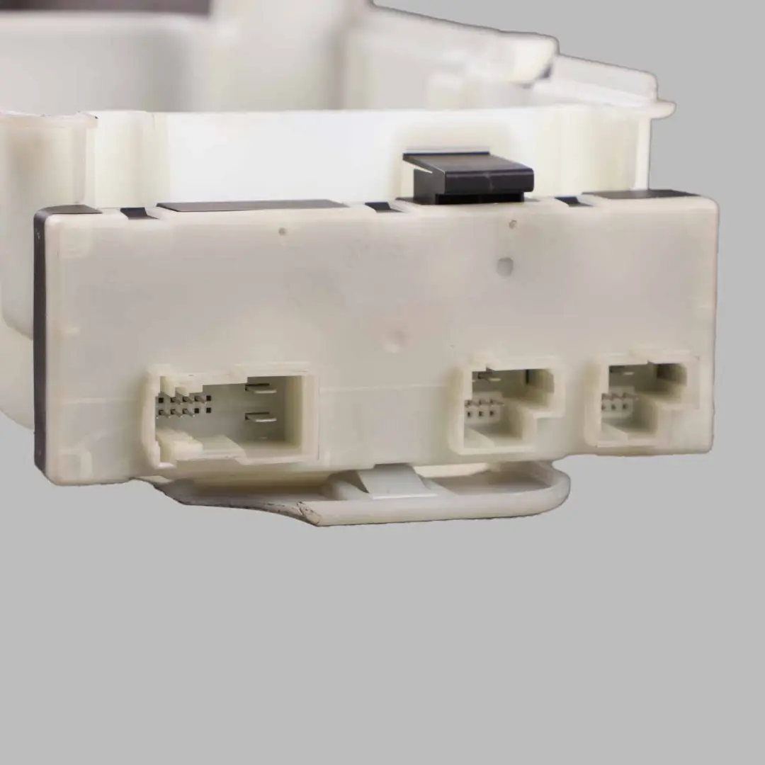 Fuse Box Power Distribution Module Rear Bracket Cover Carrier to BMW G11 with Part number 9331165 BMW G11 Fuse Box Power Distribution Module Rear Bracket Cover Carrier - SKU 9331165 - Part number 9331165