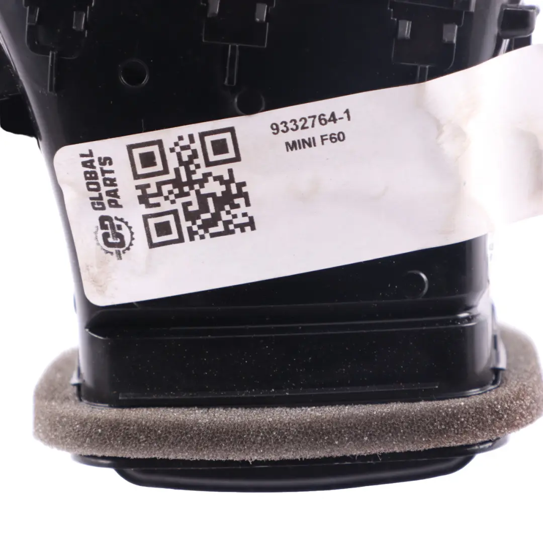 Grille d'aération de tableau de bord avant pour Mini Countryman F60 à propos du numéro de pièce 9332764 Mini Countryman F60 Grille d'aération de tableau de bord avant - SKU 9332764 - Numéro de pièce 9332764
