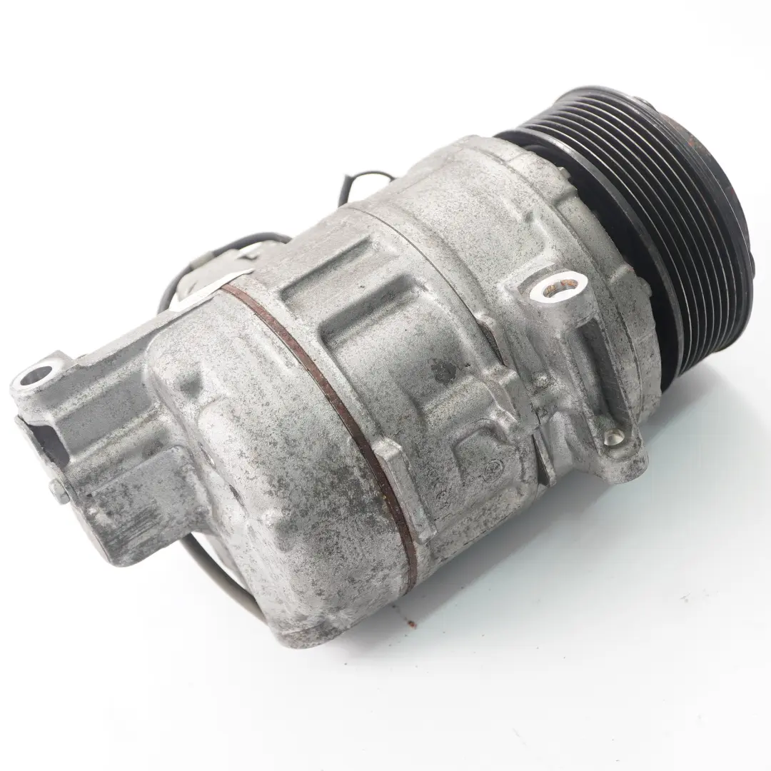 N55 S55 Sprężarka Klimatyzacji Kompresor do BMW F20 F21 F80 F82 o numerze 9332781 BMW F20 F21 F80 F82 N55 S55 Sprężarka Klimatyzacji Kompresor - SKU 9332781 - Numer Części 9332781