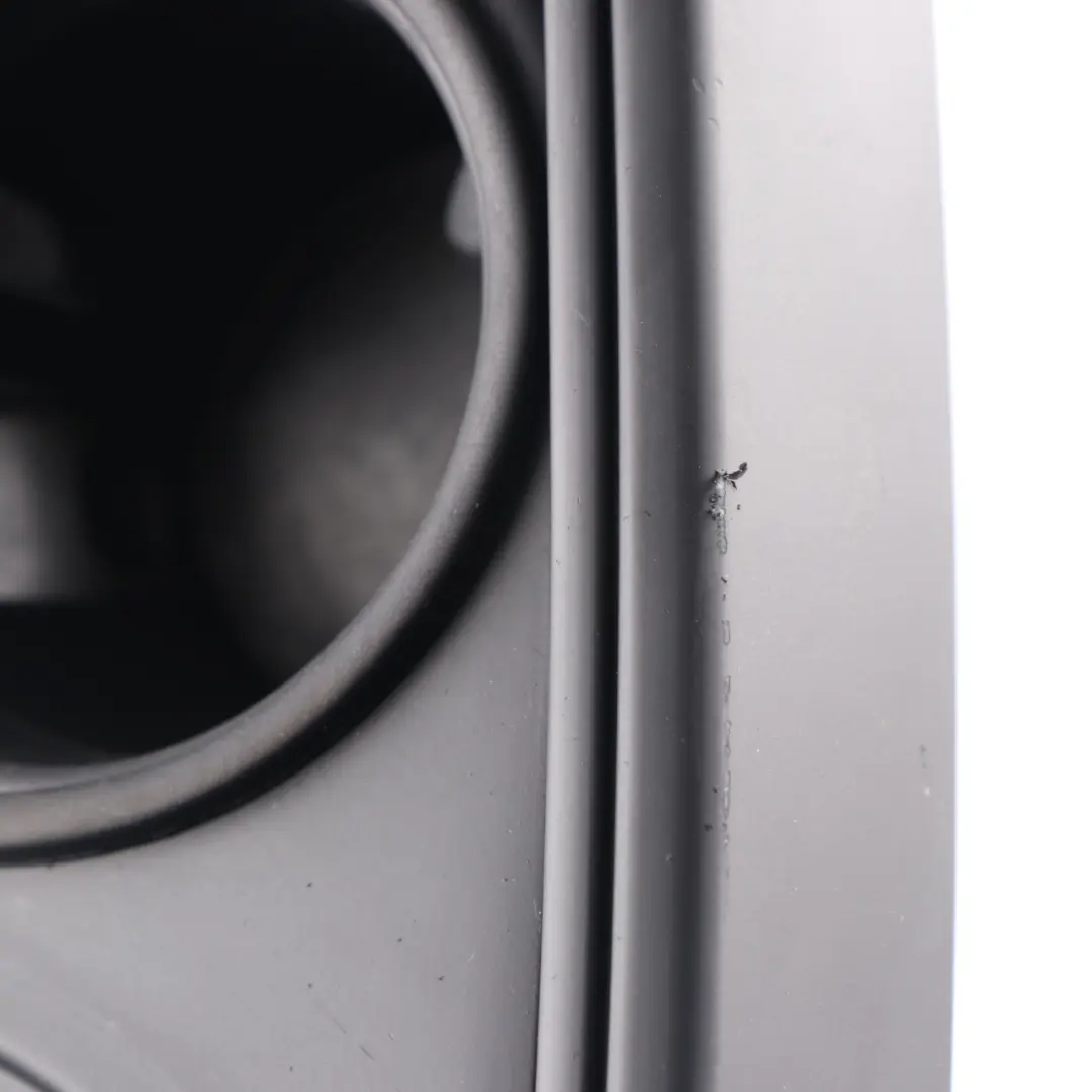 Mini F60 Osłona Konsoli Środkowej Uchwyt Na Kubek Czarny 9333407 - SKU 9333408-1 - Numer Części 9333407 