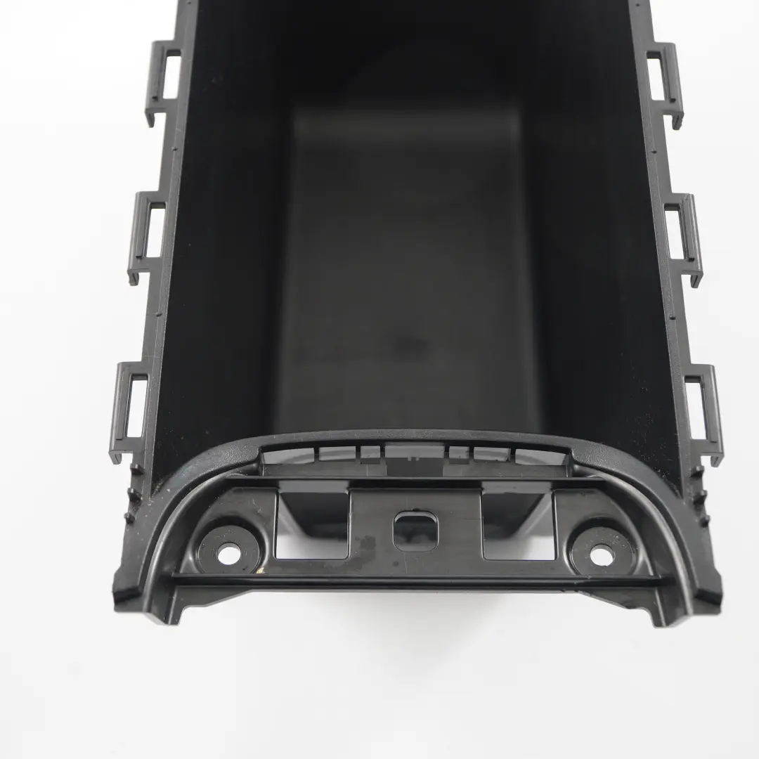 Vaschetta portaoggetti per console centrale per Mini Countryman F60 con numero di parte 9333424 Mini Countryman F60 Vaschetta portaoggetti per console centrale - SKU 9333424 - Numero di parte 9333424