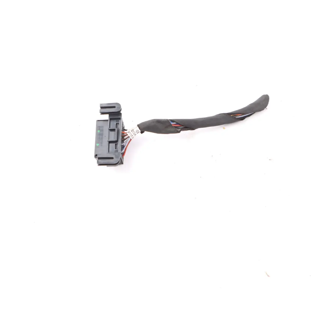 Złącze Przewodu Obudowa Gniazda do BMW F40 o numerze 9335261 BMW F40 Złącze Przewodu Obudowa Gniazda - SKU 9335261 - Numer Części 9335261