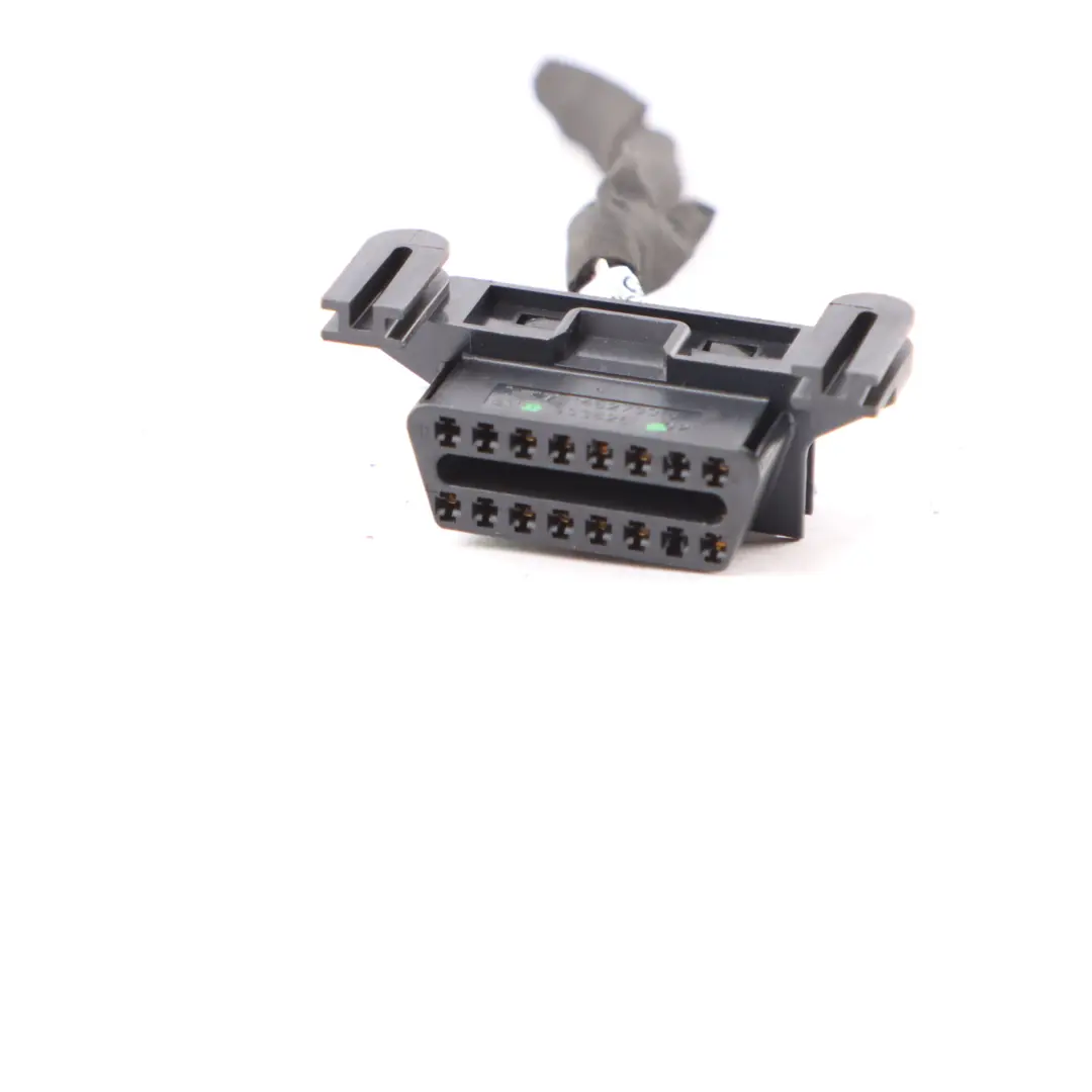 Cableado Conector Toma Carcasa para BMW F40 con número de pieza 9335261 BMW F40 Cableado Conector Toma Carcasa - SKU 9335261 - Número de pieza 9335261