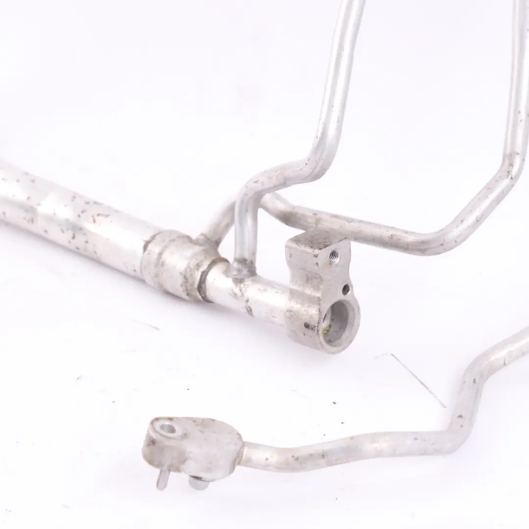 pressione del refrigerante Tubo doppio per BMW 1 3 F20 F21 F30 LCI Linea di con numero di parte 9337126 BMW 1 3 F20 F21 F30 LCI Linea di pressione del refrigerante Tubo doppio - SKU 9337126 - Numero di parte 9337126