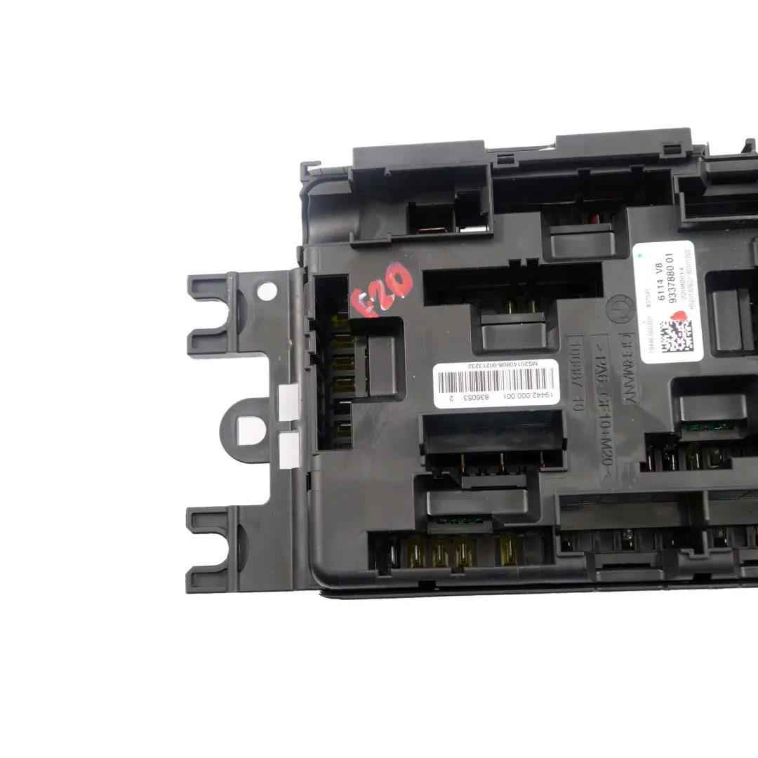 Scatola Fusibili Distribuzione Elettrica Posteriore per BMW F20 F22 F30 con numero di parte 9337880 BMW F20 F22 F30 Scatola Fusibili Distribuzione Elettrica Posteriore - SKU 9337880 - Numero di parte 9337880