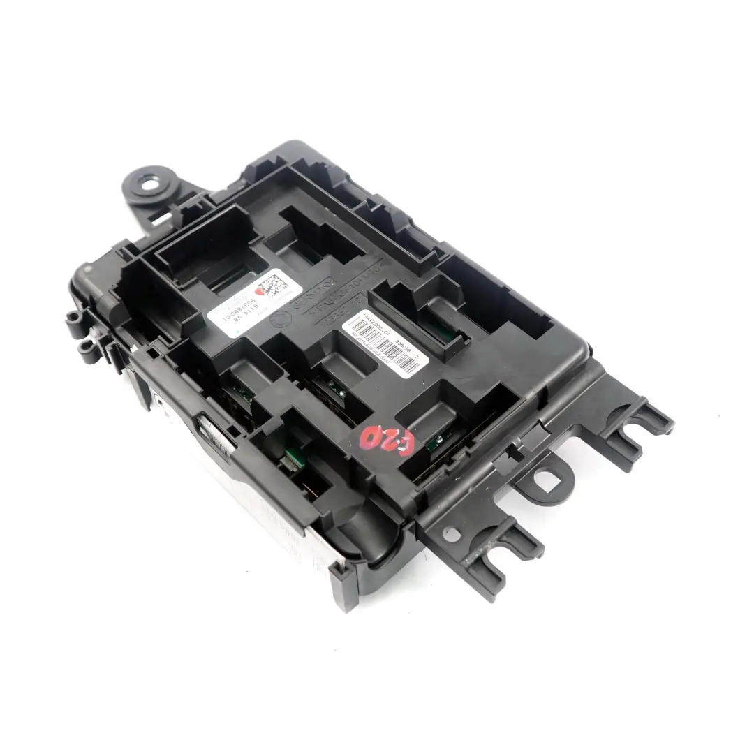 Stromverteiler Hinten Sicherungskasten REM Steuergerät für BMW F20 F22 F30 mit Teilenummer 9337880 BMW F20 F22 F30 Stromverteiler Hinten Sicherungskasten REM Steuergerät - SKU 9337880 - Teilenummer 9337880