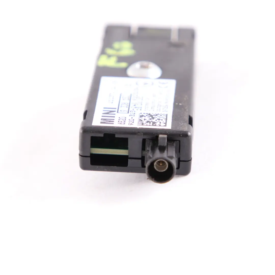 Antenna Aerial Amplifier AM / FM Unit to Mini F54 F60 Clubman Countryman with Part number 9338153 Mini F54 F60 Clubman Countryman Antenna Aerial Amplifier AM / FM Unit - SKU 9338153 - Part number 9338153