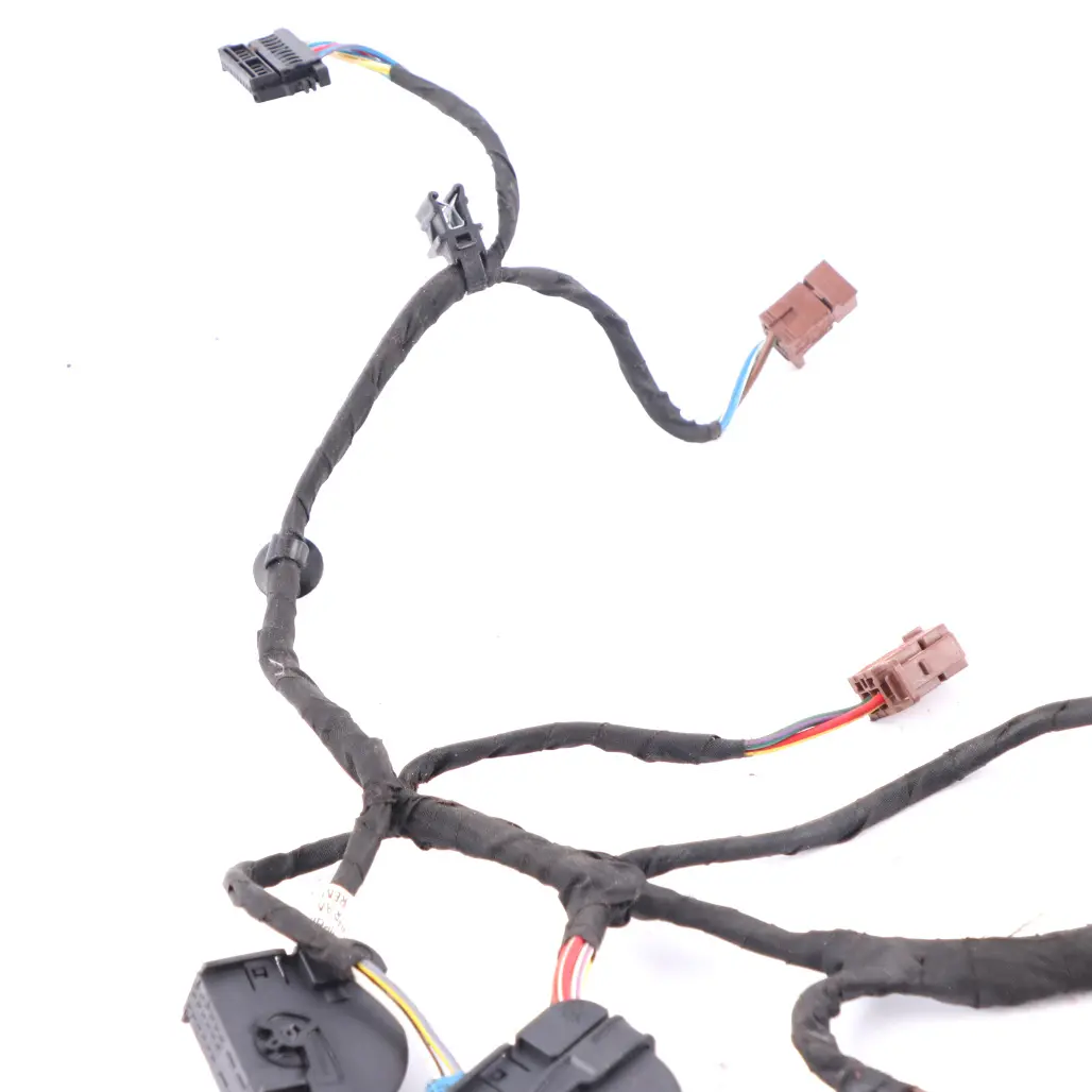 Wiring BMW F32 F22 F23 Front Passenger Side Seat Harness to Seat with Part number 9339306 Seat Wiring BMW F32 F22 F23 Front Passenger Side Seat Harness - SKU 9339306 - Part number 9339306