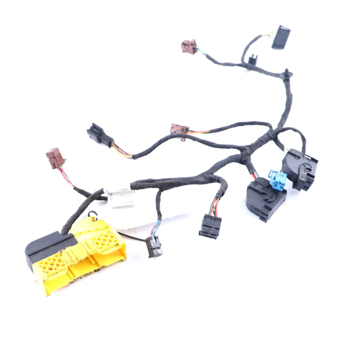 Wiring BMW F32 F22 F23 Front Passenger Side Seat Harness to Seat with Part number 9339306 Seat Wiring BMW F32 F22 F23 Front Passenger Side Seat Harness - SKU 9339306 - Part number 9339306