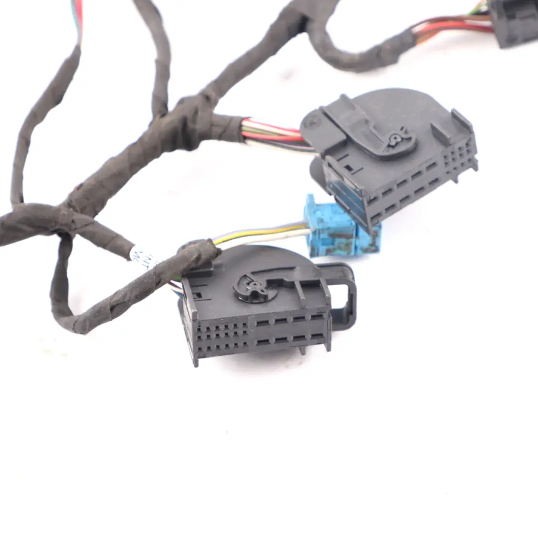 Wiring BMW F32 F22 F23 Front Passenger Side Seat Harness to Seat with Part number 9339306 Seat Wiring BMW F32 F22 F23 Front Passenger Side Seat Harness - SKU 9339306 - Part number 9339306