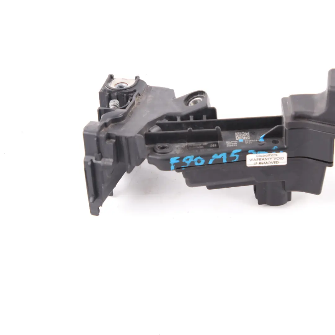 Supply Module BMW G11 G30 G31 High Voltage Battery Terminal Point to Power with Part number 9339824 Power Supply Module BMW G11 G30 G31 High Voltage Battery Terminal Point - SKU 9339824 - Part number 9339824