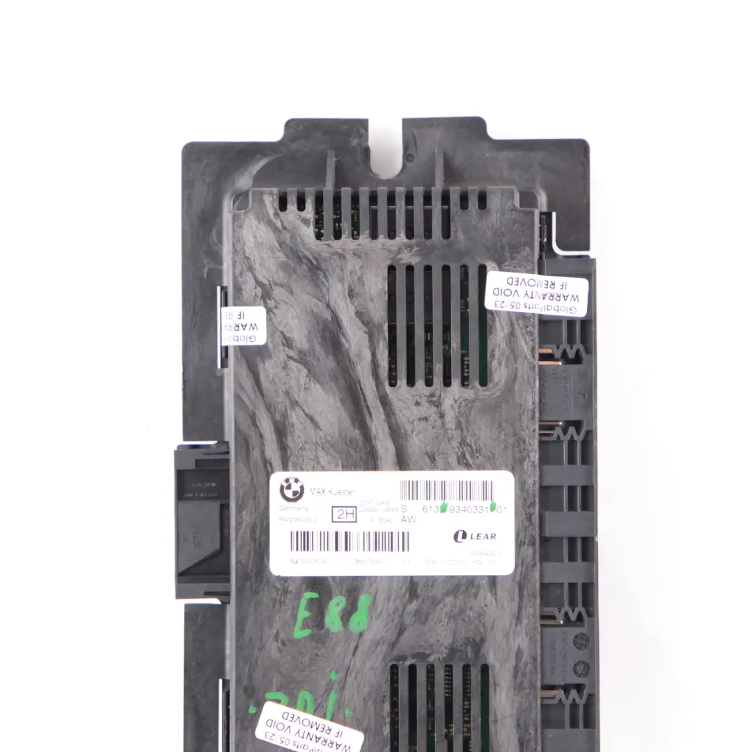 ECU Light Control Footwell Module MAX Kuester FRM3R PL2 to BMW E88 with Part number 9340331 BMW E88 ECU Light Control Footwell Module MAX Kuester FRM3R PL2 - SKU 9340331 - Part number 9340331