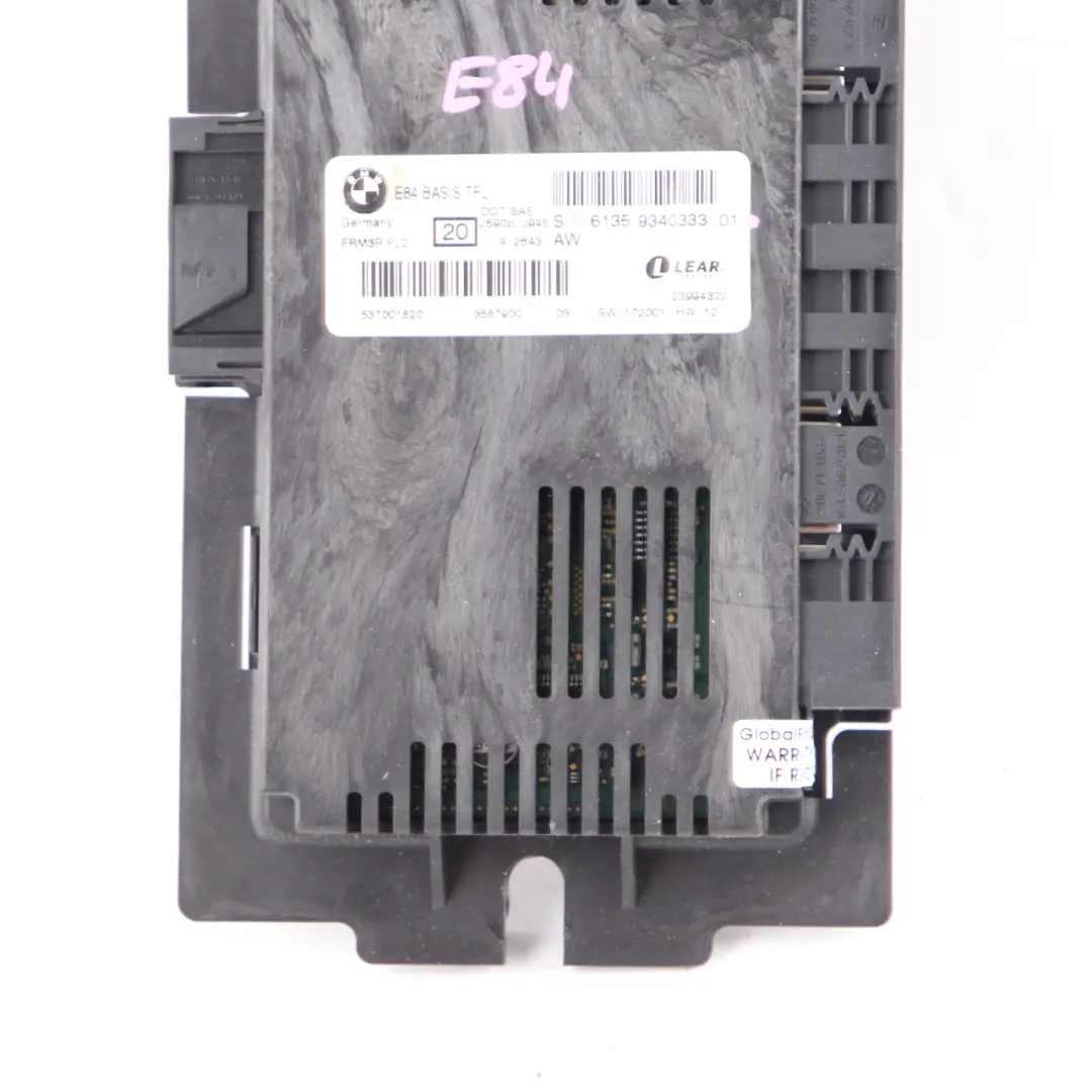 Basis TFL Footwell Light Module Control Unit ECU FRM3R PL2 to BMW X1 E84 with Part number 9340333 BMW X1 E84 Basis TFL Footwell Light Module Control Unit ECU FRM3R PL2 - SKU 9340333 - Part number 9340333