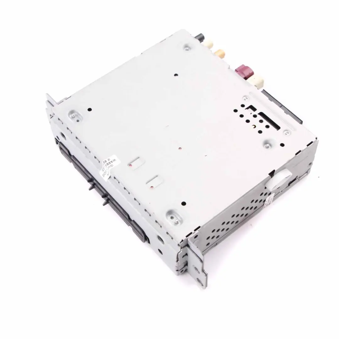 Hauptgerät BMW F20 F21 F30 Radio Profi CD Spieler Steuermodul für mit Teilenummer 9341078 Hauptgerät BMW F20 F21 F30 Radio Profi CD Spieler Steuermodul - SKU 9341078 - Teilenummer 9341078