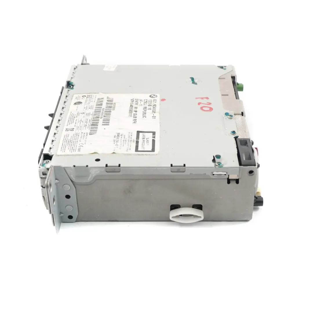 Radio BMW Professional CD DAB für BMW F20 F21 F22 F30 mit Teilenummer 9341082 BMW F20 F21 F22 F30 Radio BMW Professional CD DAB - SKU 9341082 - Teilenummer 9341082