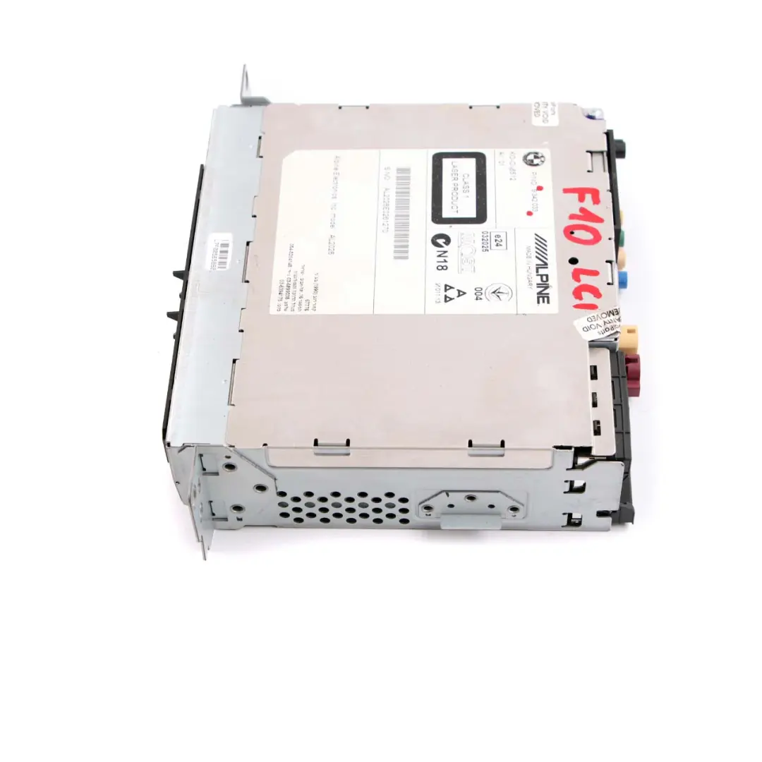 Hauptgerät Media Navigation Headunit Player für BMW F10 F20 F30 mit Teilenummer 9342033 BMW F10 F20 F30 Hauptgerät Media Navigation Headunit Player - SKU 9342033 - Teilenummer 9342033