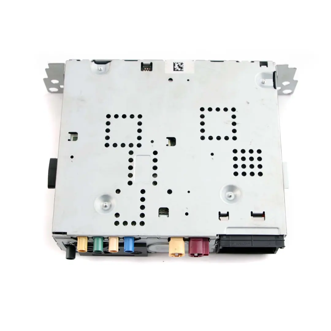 Moduł Radio Radioodtwarzacz Nawigacja do BMW F10 F20 F30 o numerze 9342033 BMW F10 F20 F30 Moduł Radio Radioodtwarzacz Nawigacja - SKU 9342033 - Numer Części 9342033