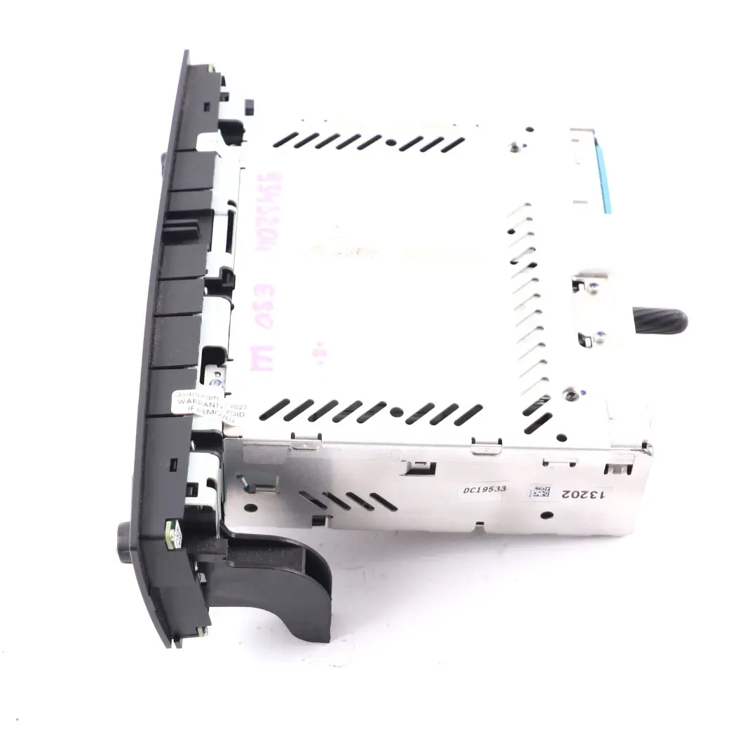 BMW 1 3 E81 E87 E90 E91 E92 LCI Radio CD Professional Bluetooth - SKU 9343204 - Part number 9243919