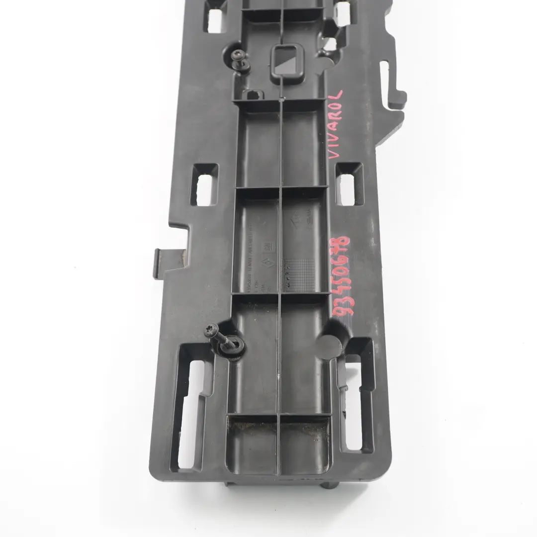 Staffa ingresso gradino anteriore sinistro per Opel Vivaro B Renault Trafic III con numero di parte 93450678 Opel Vivaro B Renault Trafic III Staffa ingresso gradino anteriore sinistro - SKU 93450678 - Numero di parte 93450678