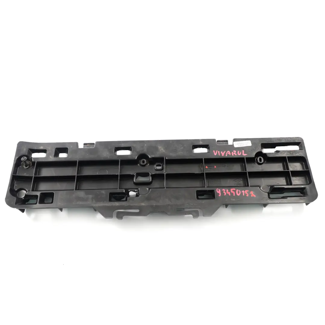 Soporte Placa Montaje Delantero Derecho para Renault Trafic 3 Vivaro B con número de pieza 93450866 Renault Trafic 3 Vivaro B Soporte Placa Montaje Delantero Derecho - SKU 93450866 - Número de pieza 93450866