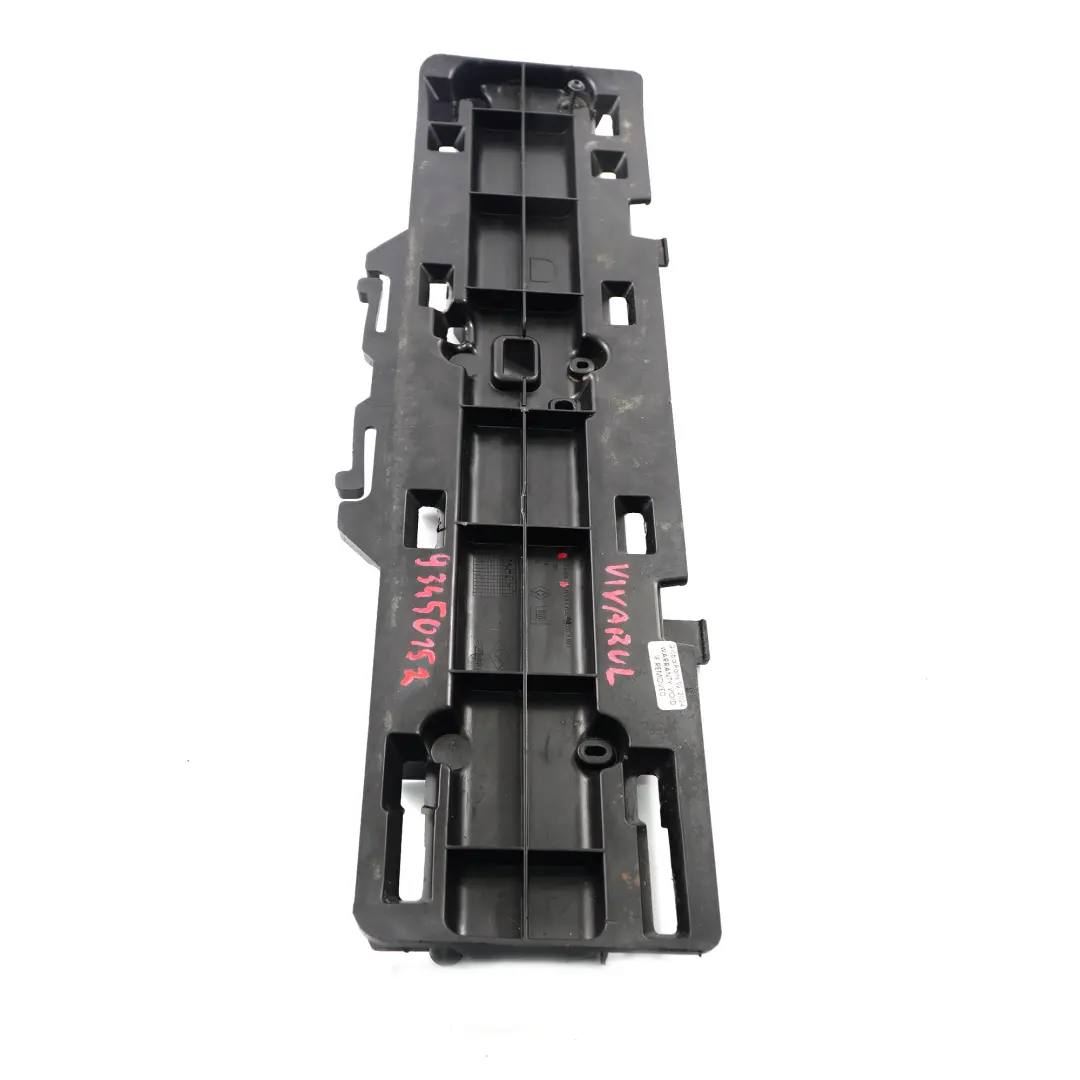 Soporte Placa Montaje Delantero Derecho para Renault Trafic 3 Vivaro B con número de pieza 93450866 Renault Trafic 3 Vivaro B Soporte Placa Montaje Delantero Derecho - SKU 93450866 - Número de pieza 93450866