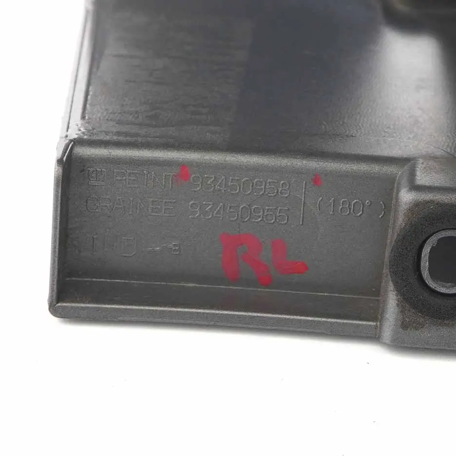 Telaio Lampada Posteriore Sinistro Fanale posteriore per Renault Trafic 3 con numero di parte 93450958 Renault Trafic 3 Telaio Lampada Posteriore Sinistro Fanale posteriore - SKU 93450958 - Numero di parte 93450958