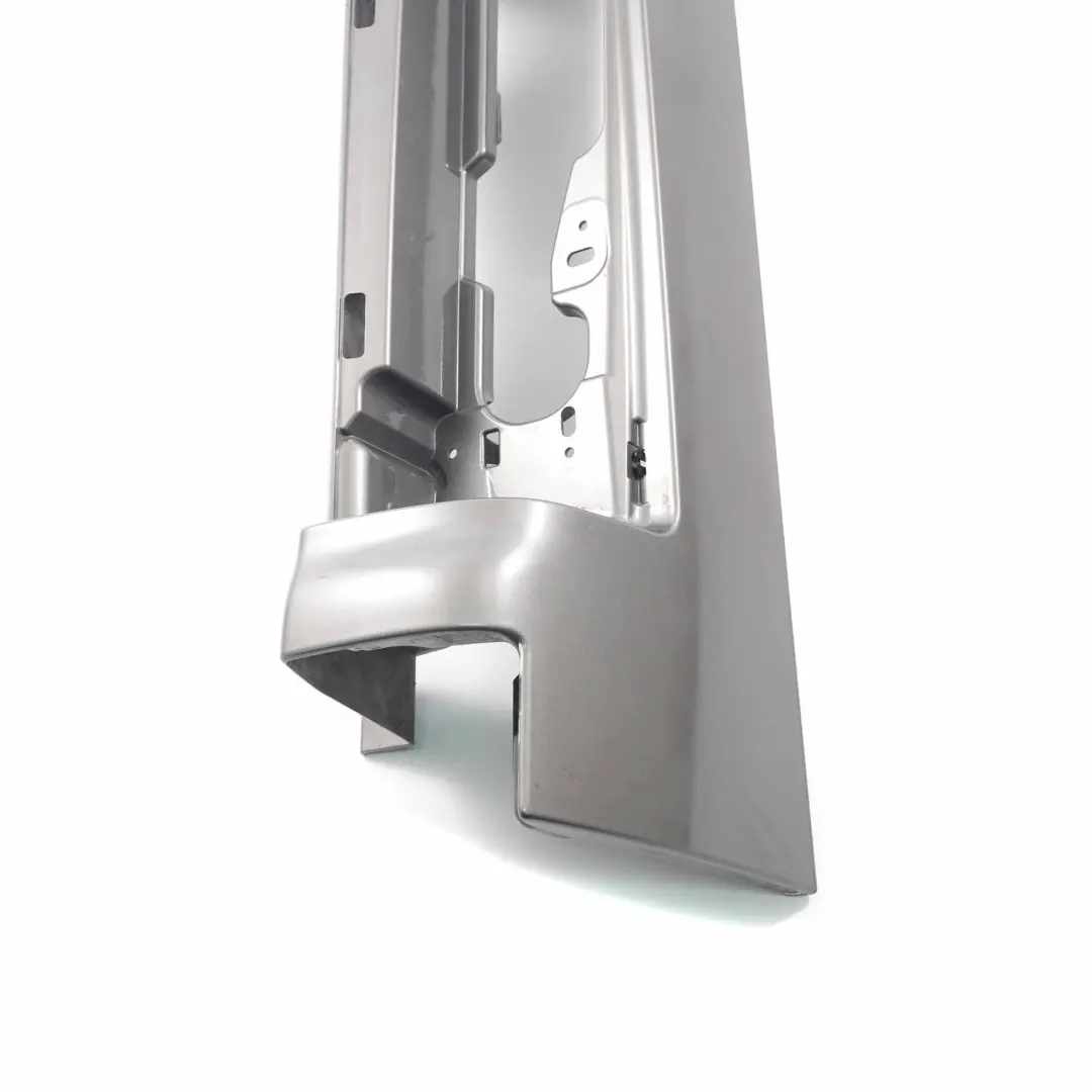 lámpara trasera derecha Embellecedor luz trasera para Renault Trafic 3 marco con número de pieza 93450970 Renault Trafic 3 marco lámpara trasera derecha Embellecedor luz trasera - SKU 93450970 - Número de pieza 93450970