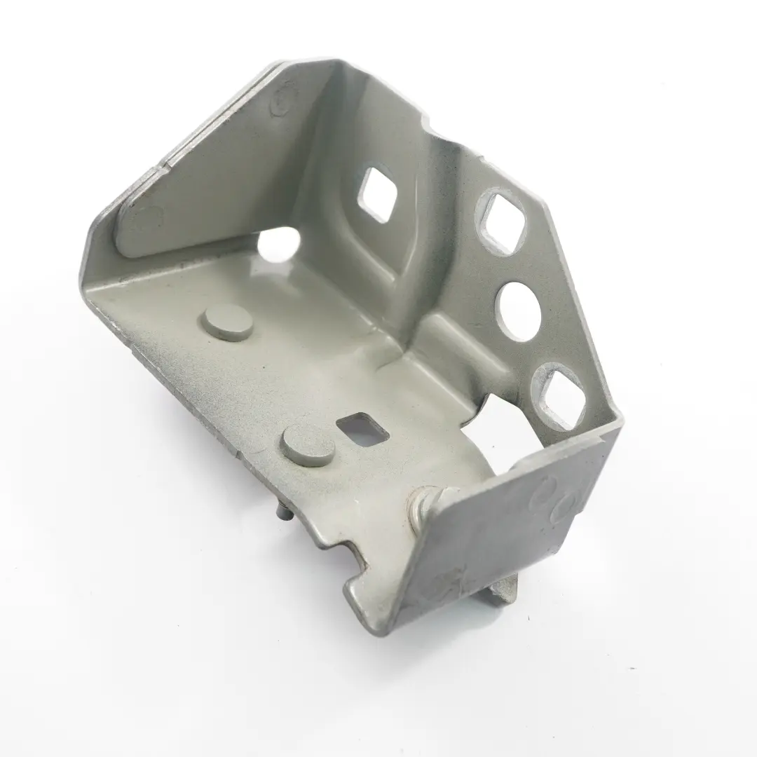 Bracket Opel Vivaro B Bonnet Hinge Left Front Mounting Bracket to with Part number 93451643 Bracket Opel Vivaro B Bonnet Hinge Left Front Mounting Bracket - SKU 93451643 - Part number 93451643