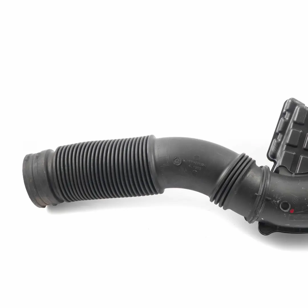 Air Intake Pipe Renault Trafic Opel Vivaro 1.6 CDTI Turbo Hose - SKU 93451664 - Part number 93451664