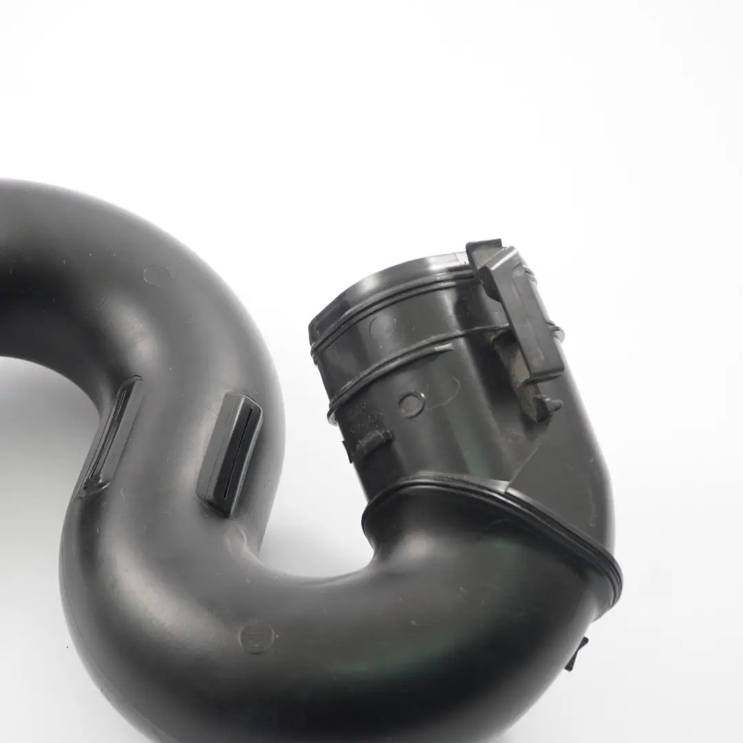 Vauxhall Vivaro B Air Intake Box Silencer Filtered Air Hose Pipe - SKU 93451665 - Part number 93451665