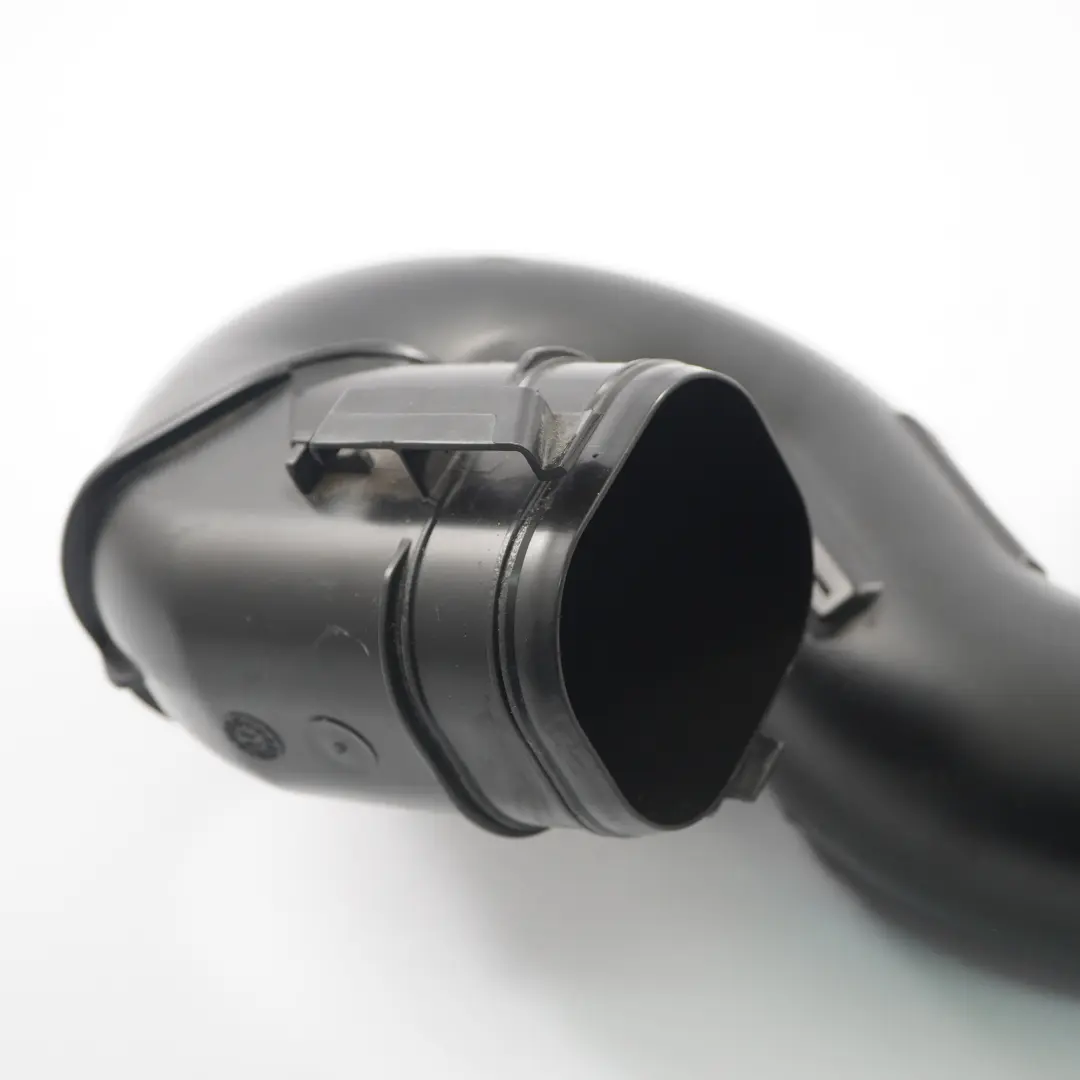Vauxhall Vivaro B Air Intake Box Silencer Filtered Air Hose Pipe - SKU 93451665 - Part number 93451665