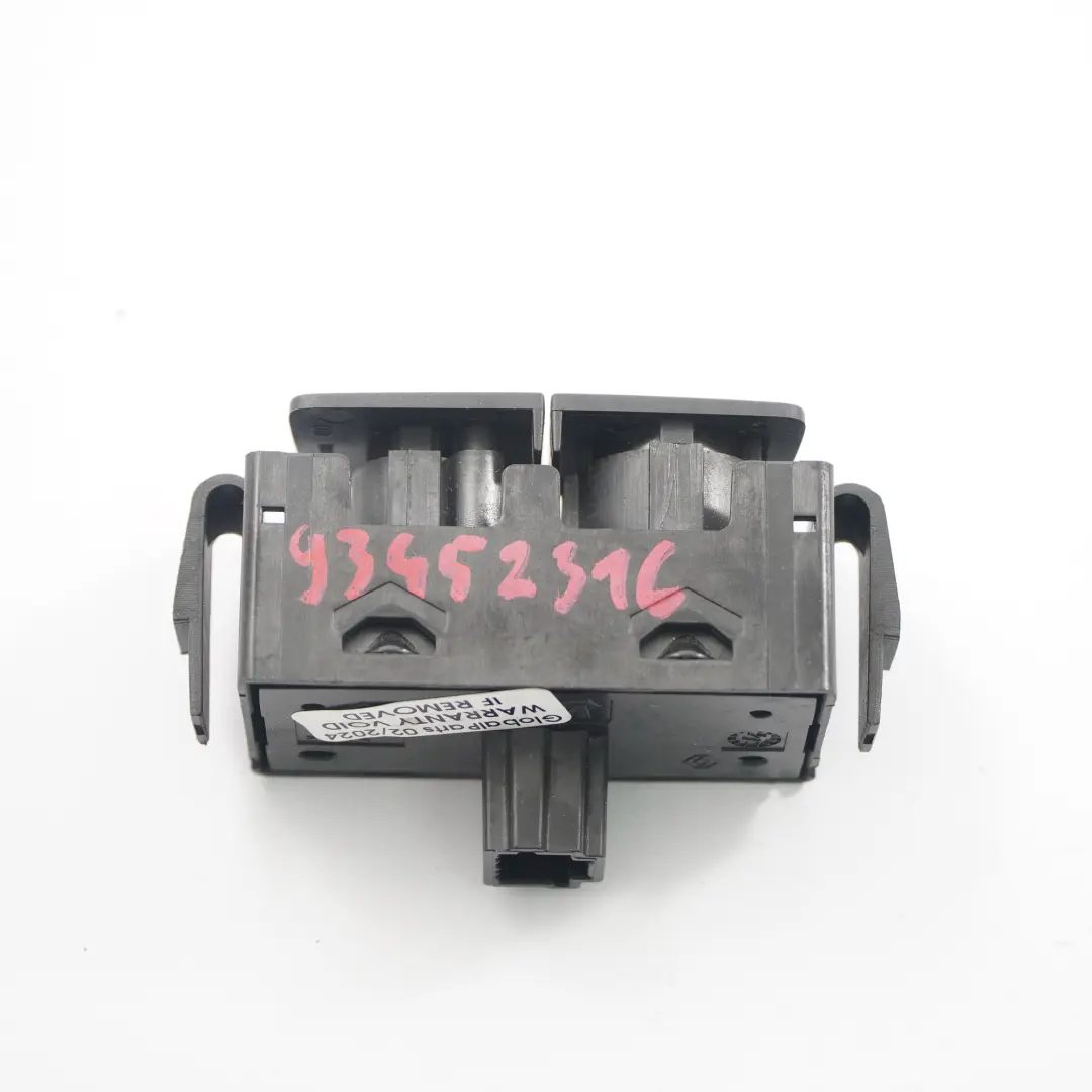 Pulsante interruttore luce emergenza per Renault Trafic 3 Opel Vivaro B con numero di parte 93452316 Renault Trafic 3 Opel Vivaro B Pulsante interruttore luce emergenza - SKU 93452316 - Numero di parte 93452316