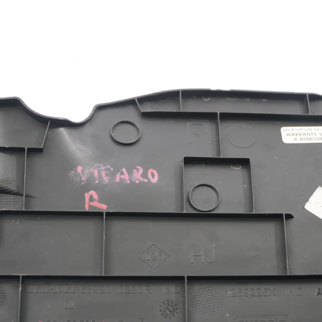 Salpicadero Interior Tapa Delantera Derecha para Opel Vivaro B con número de pieza 93452500 Opel Vivaro B Salpicadero Interior Tapa Delantera Derecha - SKU 93452500 - Número de pieza 93452500