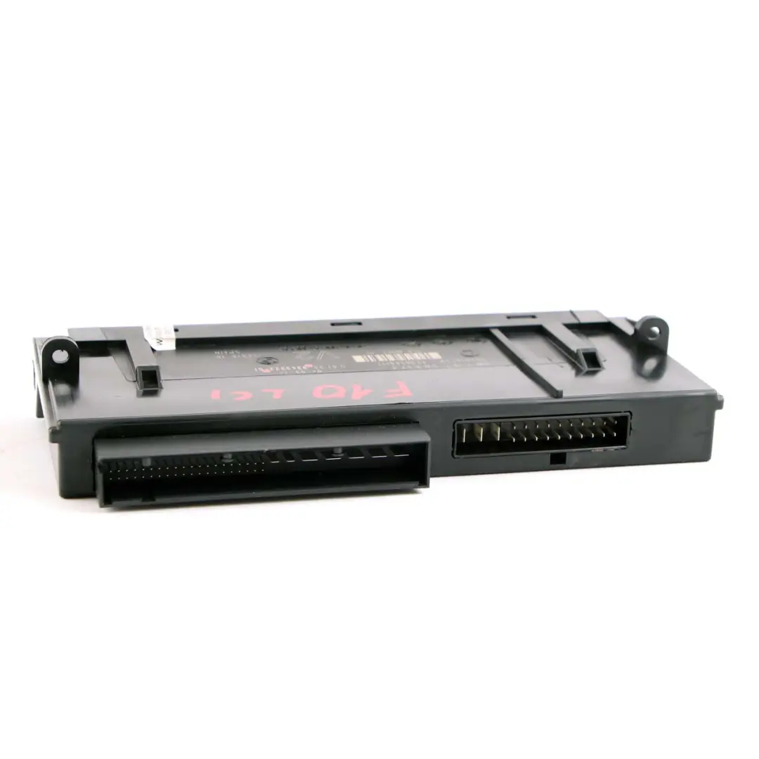 ECU Modulo controllo corpo V2 Scatola di giunzione PL6 JBBFE III per BMW 5 F10 LCI con numero di parte 9345322 BMW 5 F10 LCI ECU Modulo controllo corpo V2 Scatola di giunzione PL6 JBBFE III - SKU 9345322 - Numero di parte 9345322