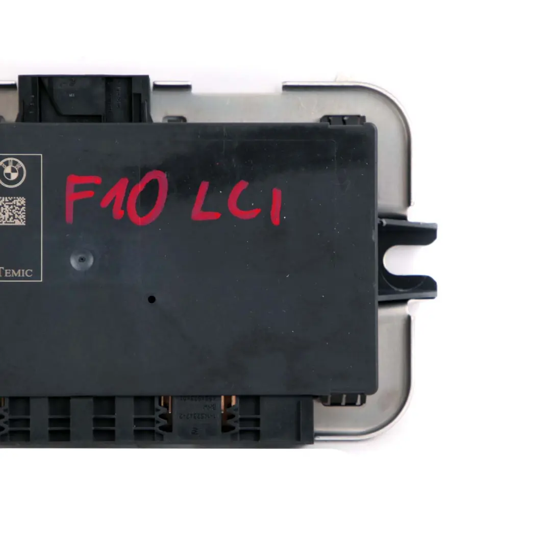 Módulo De Control Luces De Los Pies Unidad ECU FRM3 para BMW F10 LCI con número de pieza 9345374 BMW F10 LCI Módulo De Control Luces De Los Pies Unidad ECU FRM3 - SKU 9345374 - Número de pieza 9345374