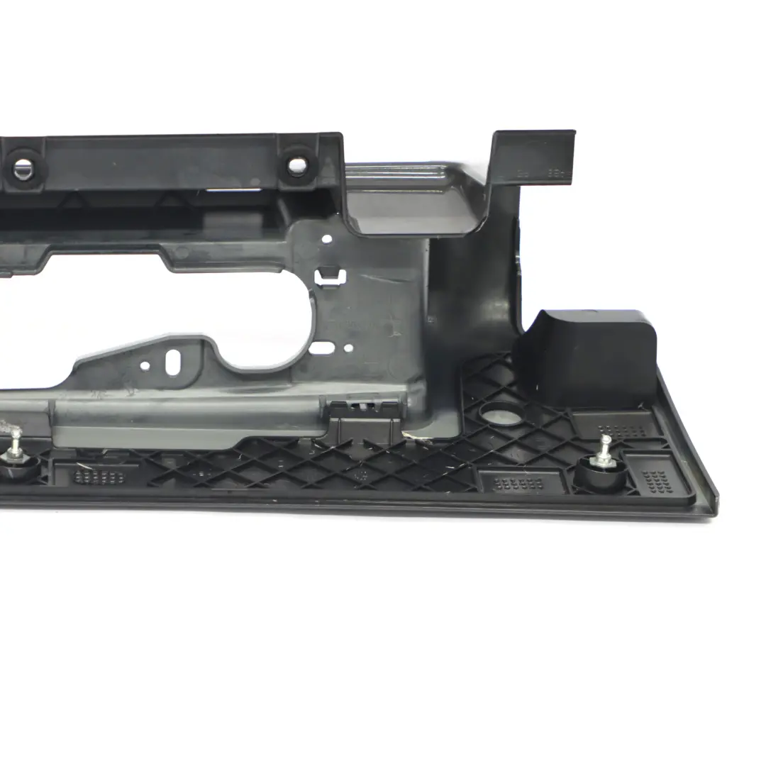 Support de feu arrière Opel Vivaro B Support de feu arrière droit pour à propos du numéro de pièce 93454193 Support de feu arrière Opel Vivaro B Support de feu arrière droit - SKU 93454193-MID - Numéro de pièce 93454193