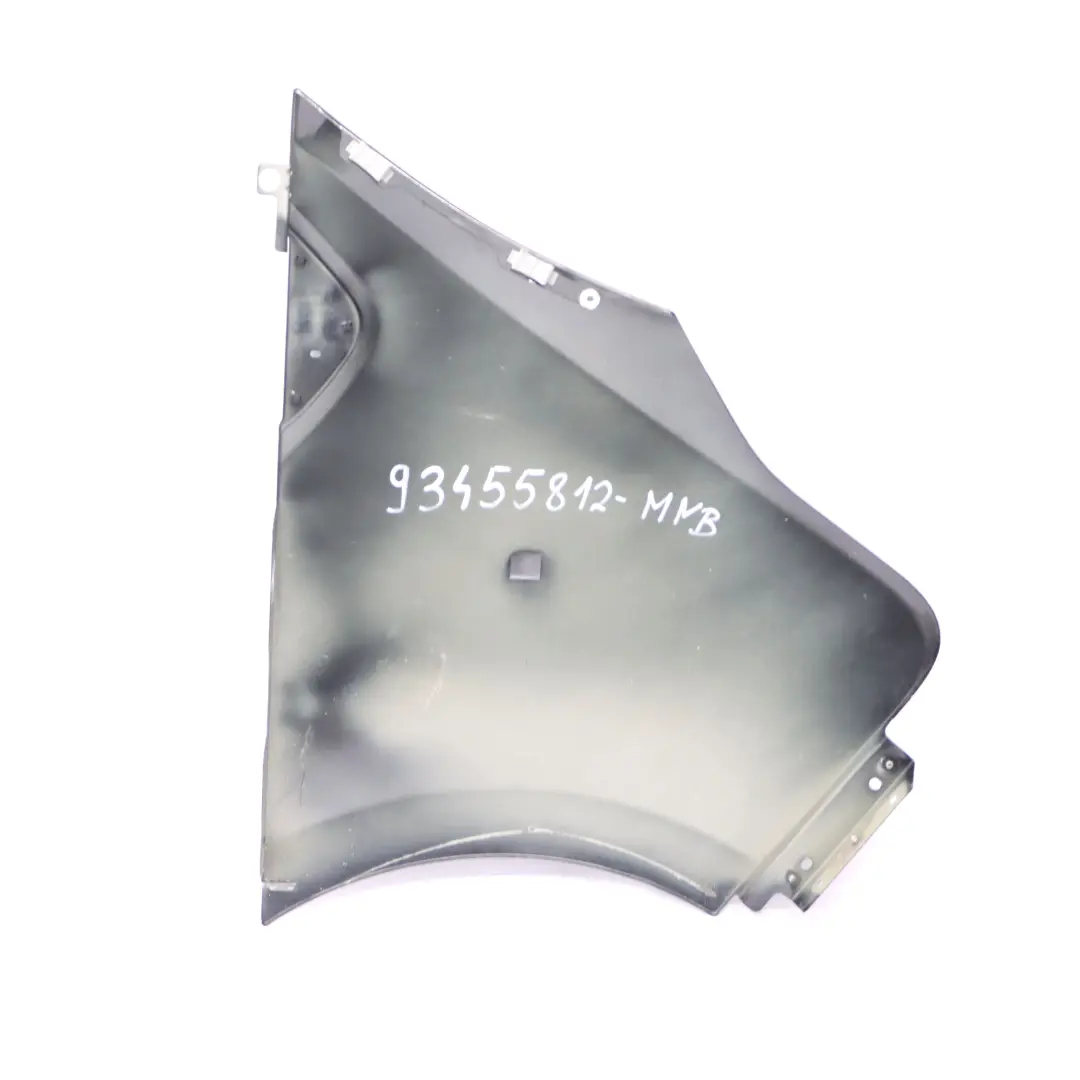 Pannello alare Parafango anteriore sinistro Midnight Black - D68 per Opel Vivaro B con numero di parte 93455812 Opel Vivaro B Pannello alare Parafango anteriore sinistro Midnight Black - D68 - SKU 93455812-MID - Numero di parte 93455812