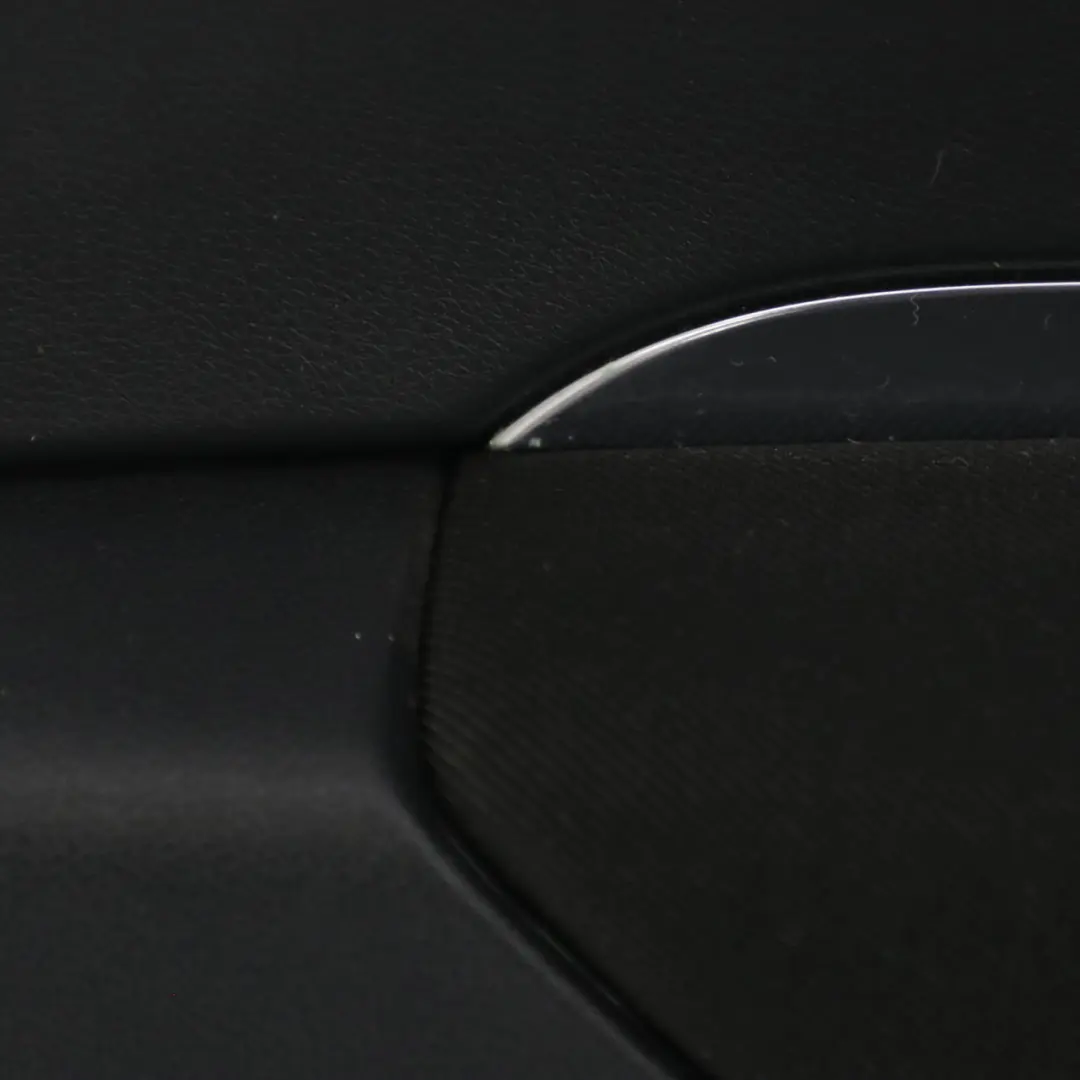 Peugeot 3008 Scheda Porta Posteriore Sinistra Coperchio rivestimento Panno Nero - SKU 934625 - Numero di parte 934625