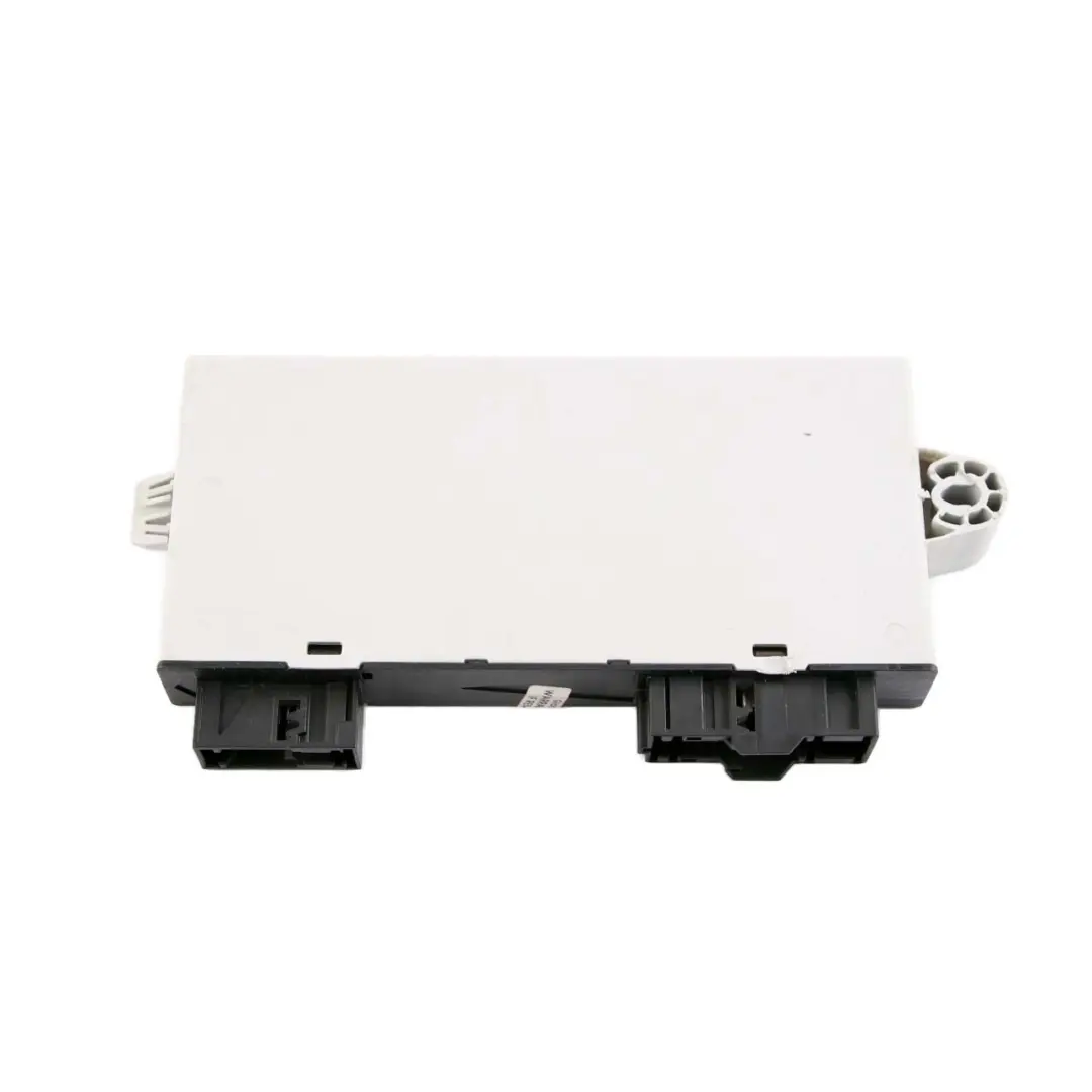 Unità di controllo CAS4 Modulo lettura chiavi per BMW F07 F10 F11 con numero di parte 9282118 BMW F07 F10 F11 Unità di controllo CAS4 Modulo lettura chiavi - SKU 9347914 - Numero di parte 9282118