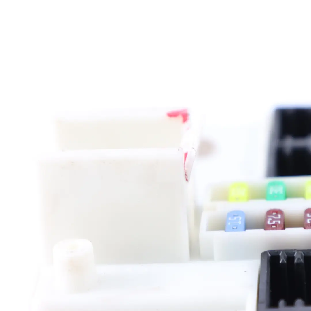 Body Control Comfort Module Unit FEM ECU LR01 to BMW F20 F21 F30 F31 F32 with Part number 9348362 BMW F20 F21 F30 F31 F32 Body Control Comfort Module Unit FEM ECU LR01 - SKU 9348362 - Part number 9348362