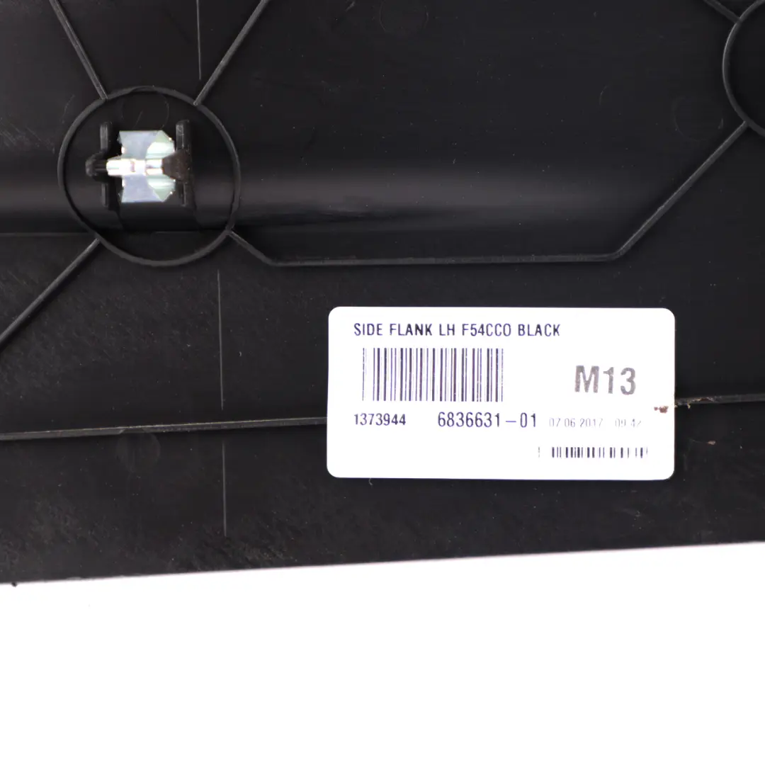 Panel Central Consola Izquierdo Moldura Negro para Mini F54 Clubman con número de pieza 9348368 Mini F54 Clubman Panel Central Consola Izquierdo Moldura Negro - SKU 9348367 - Número de pieza 9348368