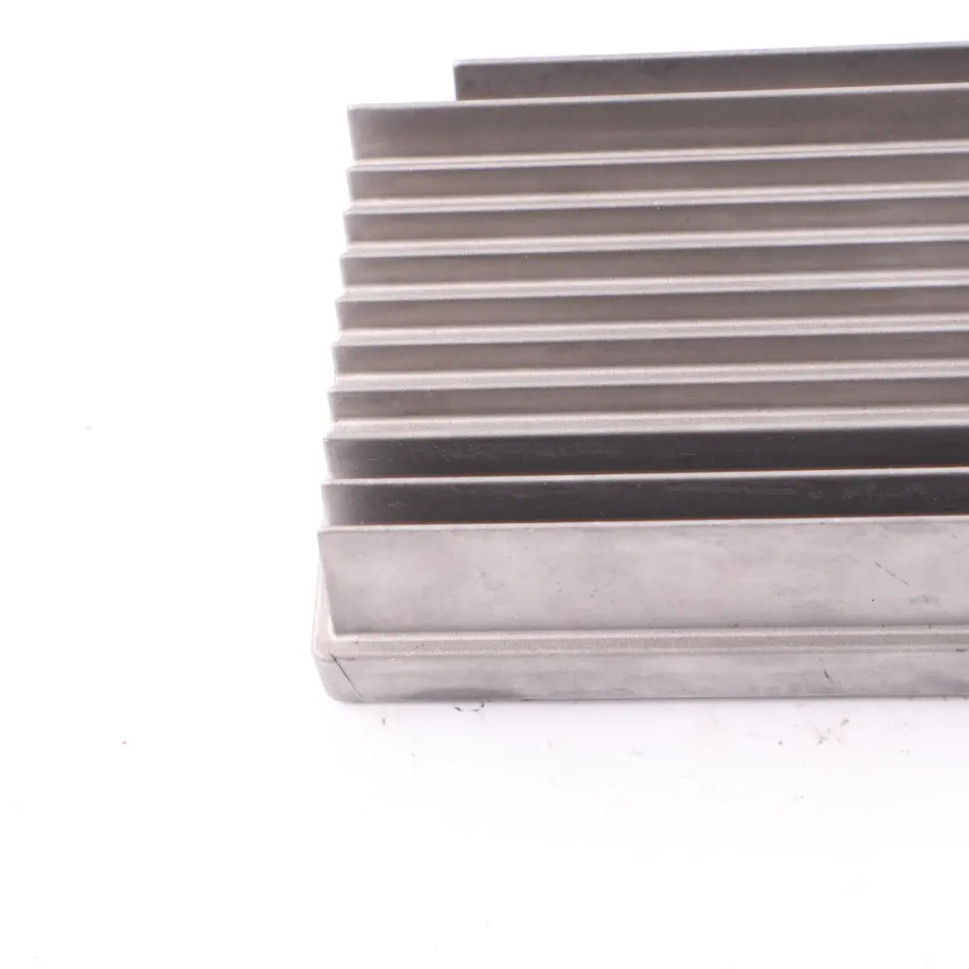 Sistema Hifi Audio Amplificatore AMP Modulo Unità per BMW X3 F25 con numero di parte 9348411 BMW X3 F25 Sistema Hifi Audio Amplificatore AMP Modulo Unità - SKU 9348411 - Numero di parte 9348411