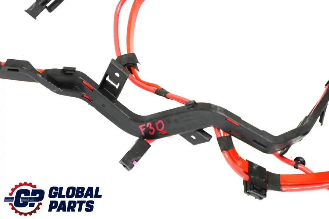 Batteriekabel Plus Unterflur für BMW 3 4 er F30 F80 M3 F82 M4 mit Teilenummer 9348763 BMW 3 4 er F30 F80 M3 F82 M4 Batteriekabel Plus Unterflur - SKU 9348763 - Teilenummer 9348763