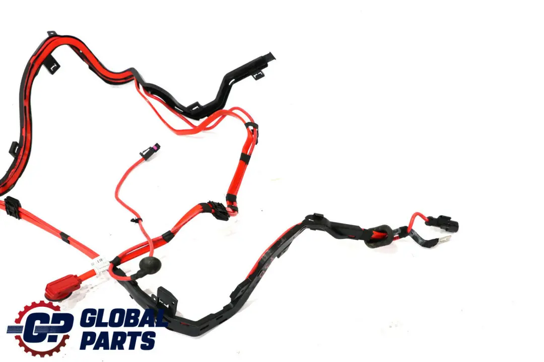 Cable De La Bateria Positivo Bajo Suelo para BMW F30 F80 M3 F82 M4 con número de pieza 9348763 BMW F30 F80 M3 F82 M4 Cable De La Bateria Positivo Bajo Suelo - SKU 9348763 - Número de pieza 9348763