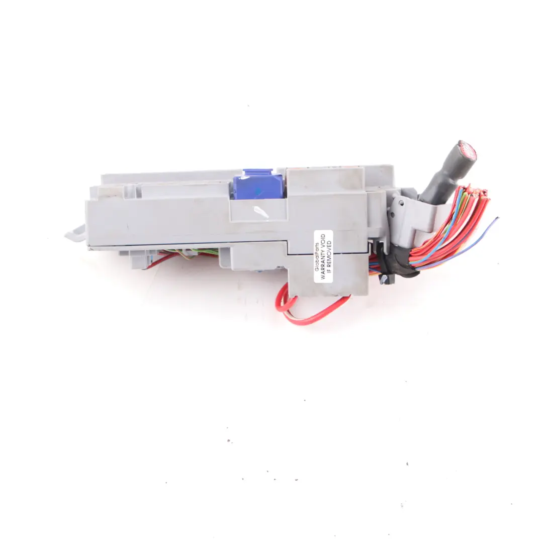 Caja de fusibles BMW F90 M5 G11 G30 Distribución de energía delantera derecha para con número de pieza 9350313 Caja de fusibles BMW F90 M5 G11 G30 Distribución de energía delantera derecha - SKU 9350313 - Número de pieza 9350313