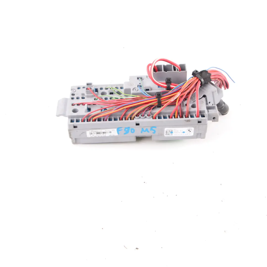  Caja de fusibles BMW F90 M5 G11 G30 Distribución de energía delantera derecha - SKU 9350313 - Número de pieza 9350313
