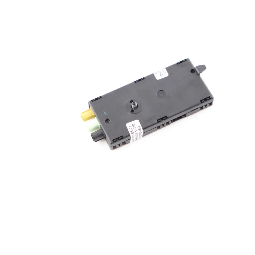 Antenna Amplificatore AM FM FM2 DAB Lunotto per BMW X1 F48 con numero di parte 9352603 BMW X1 F48 Antenna Amplificatore AM FM FM2 DAB Lunotto - SKU 9352603 - Numero di parte 9352603