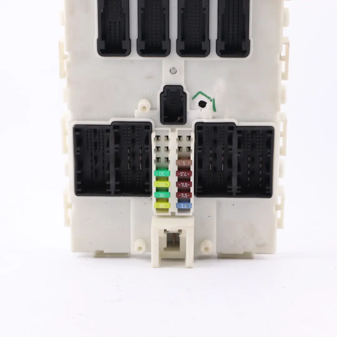 ECU Boîte fusibles l'unité contrôle Module FEM pour BMW F20 F21 F22 F30 F32 à propos du numéro de pièce 9352864 BMW F20 F21 F22 F30 F32 ECU Boîte fusibles l'unité contrôle Module FEM - SKU 9352864-1 - Numéro de pièce 9352864