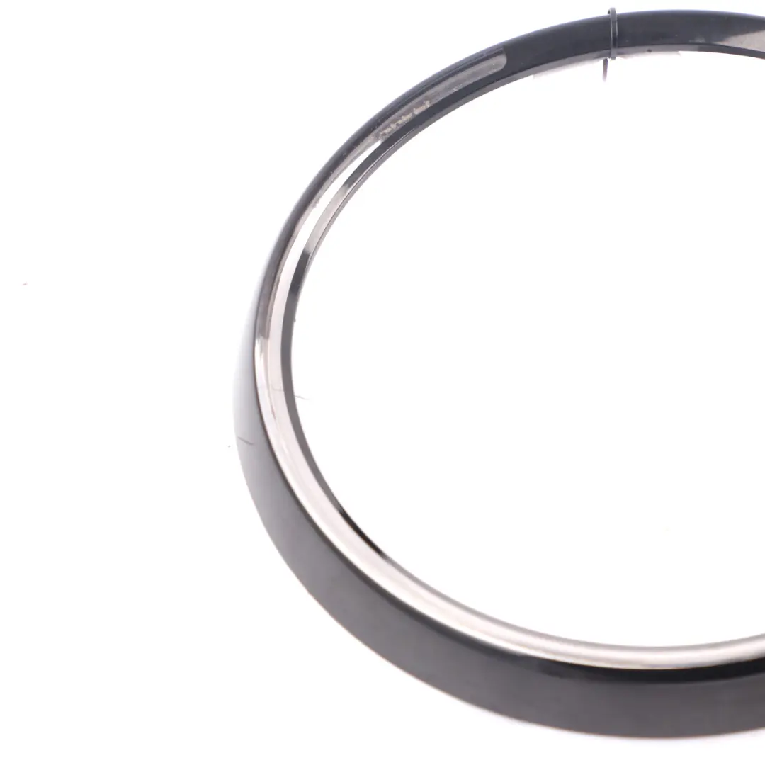 Anneau aveugle de la garniture du pourtour de l'écran LED pour Mini F54 F60 à propos du numéro de pièce 9354033 Mini F54 F60 Anneau aveugle de la garniture du pourtour de l'écran LED - SKU 9354033 - Numéro de pièce 9354033